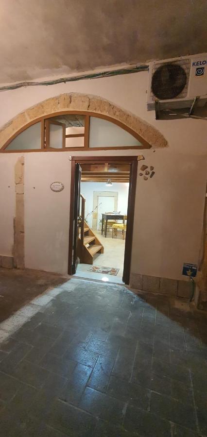 Casa Vacanze Mastrarua 150 Syracuse Eksteriør billede